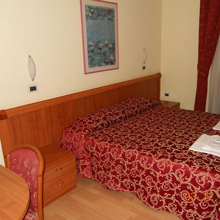 Hotel Val Di Sangro Perano Ngoại thất bức ảnh