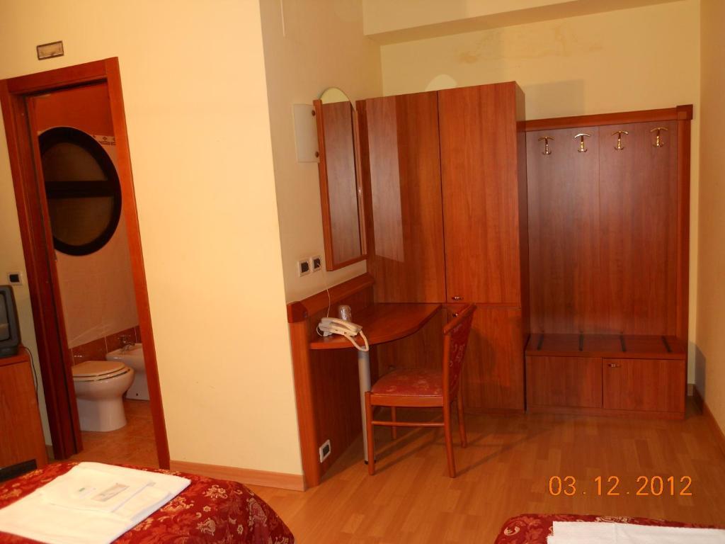 Hotel Val Di Sangro Perano Phòng bức ảnh
