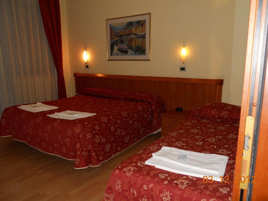 Hotel Val Di Sangro Perano Phòng bức ảnh